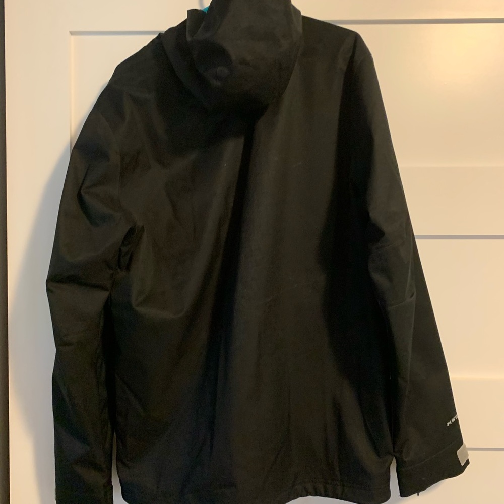 Under Amrour Shell Jacket - Picture 2 of 6